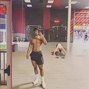 Meet your Posher, Eric